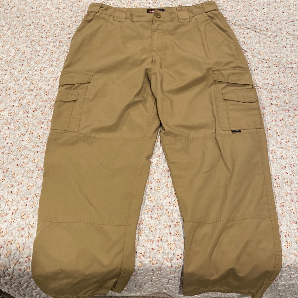 Cargo pants